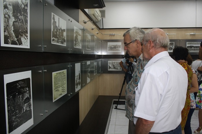 Exhibition on 75th anniversary of Siege of Leningrad opens in Baku 